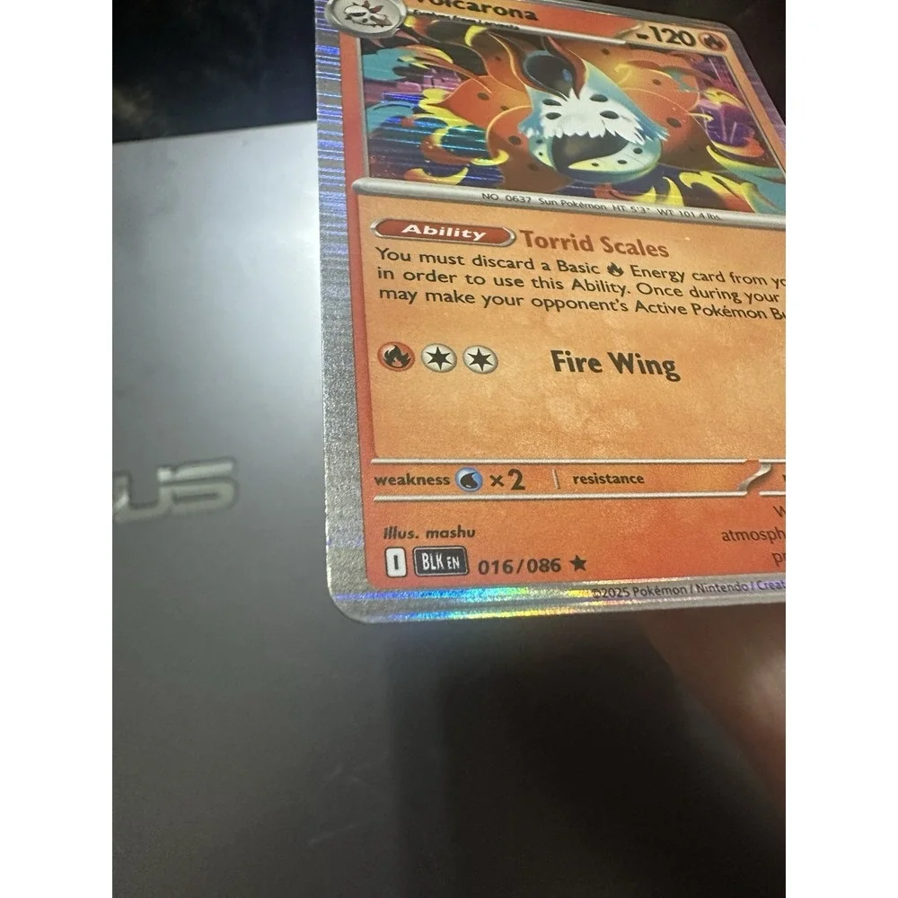Volcarona 016/086 ADDITIONAL INK ERROR Holo Rare Black Bolt Pokemon MP see pics!